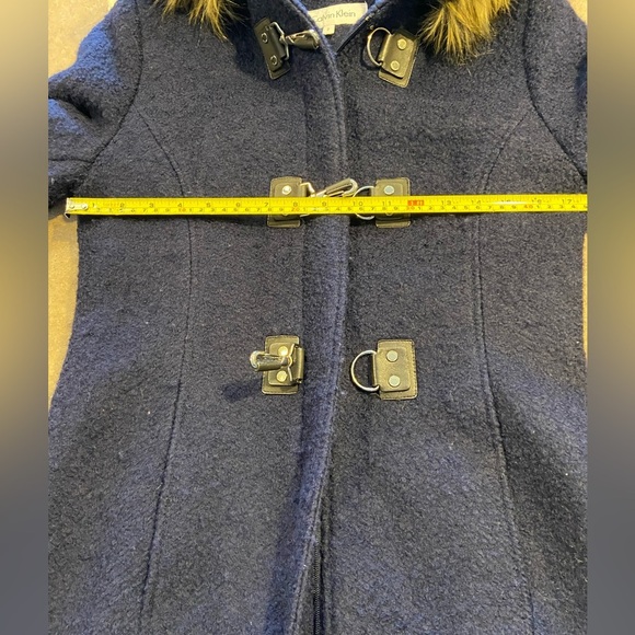 Calvin Klein Blue Faux Fur removable hood coat Size 2 - Picture 4 of 8